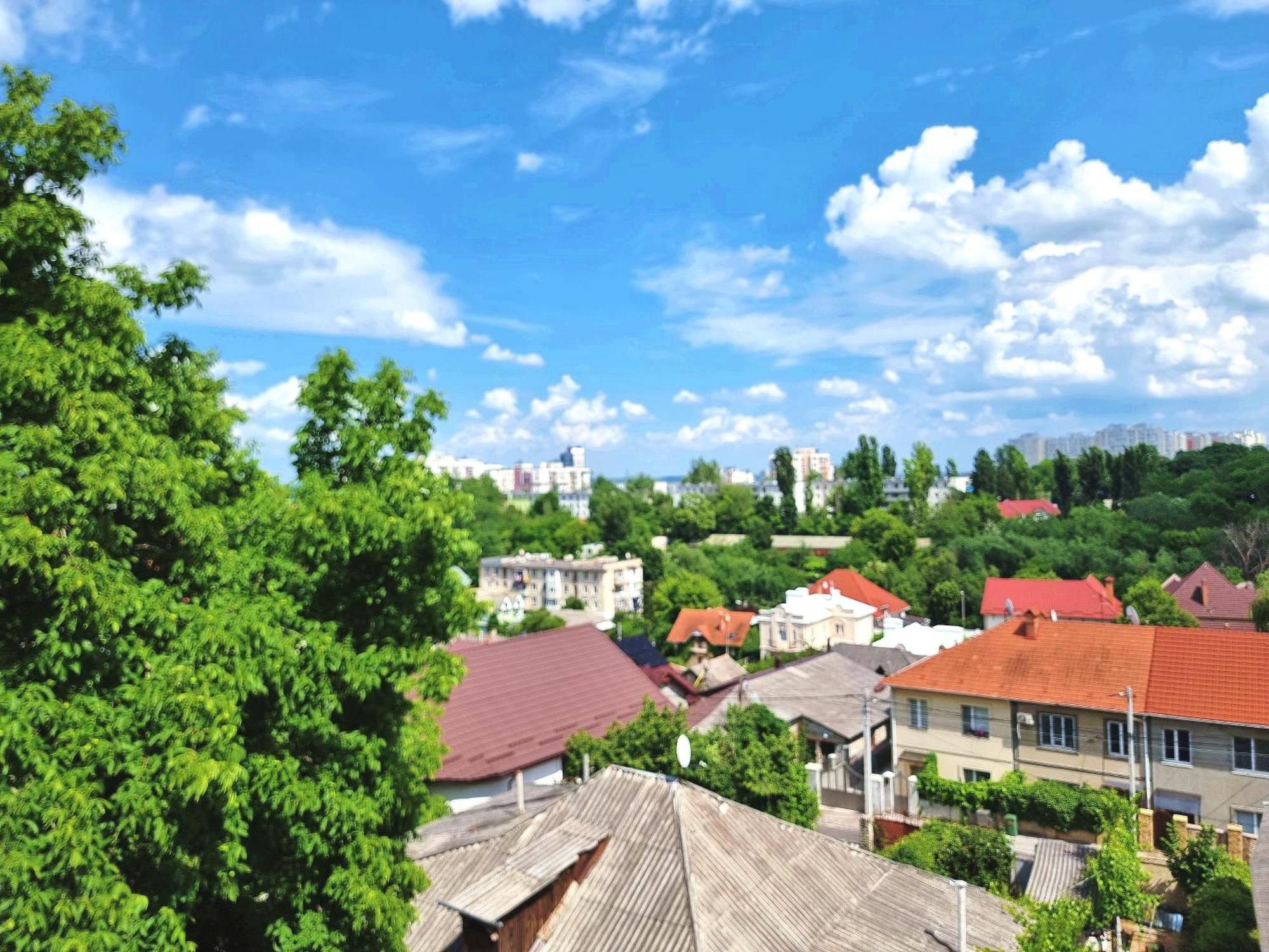 Lolo'S Bliss Hotel Chişinǎu Buitenkant foto