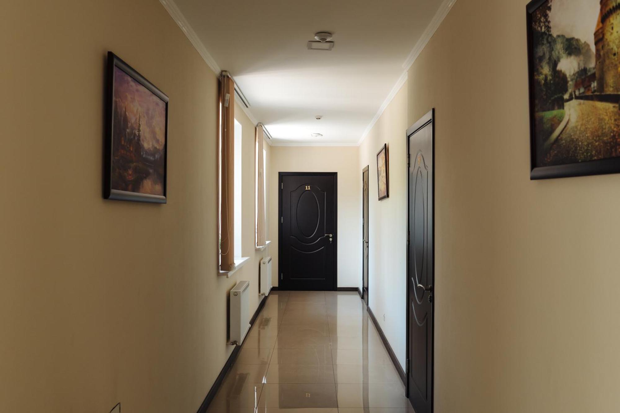Lolo'S Bliss Hotel Chişinǎu Buitenkant foto