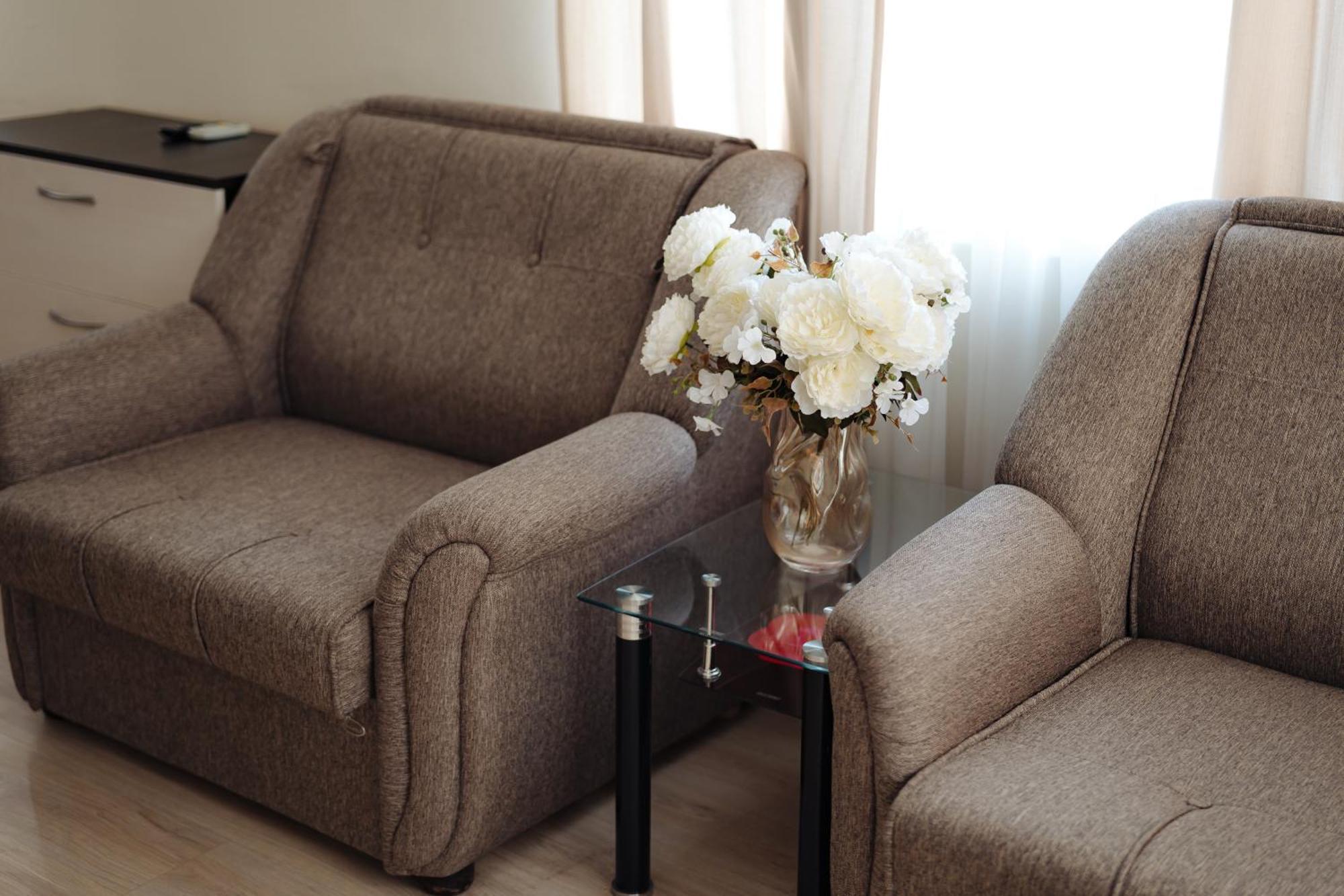 Lolo'S Bliss Hotel Chişinǎu Buitenkant foto