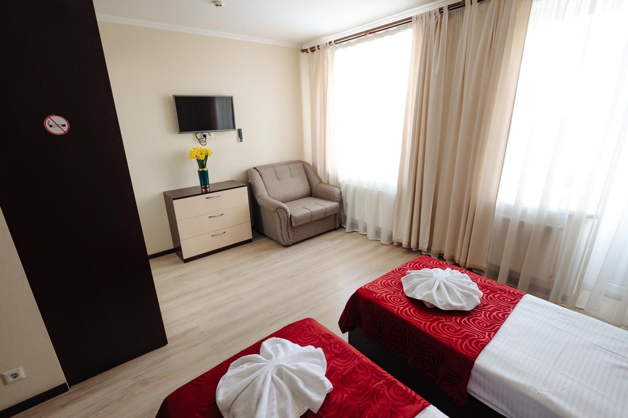 Lolo'S Bliss Hotel Chişinǎu Buitenkant foto